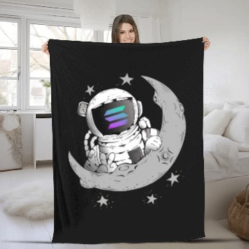 Discover Solana to the Moon - Funny Astronaut Crypto Gift Fleece Blankets