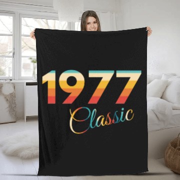 Discover 1977 vintage Birthday since 1977 Fleece Blankets