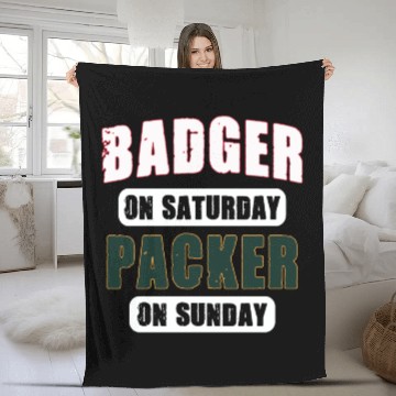 Discover Badge on Saturday Packer on Sunday Green Bay Fleece Blankets