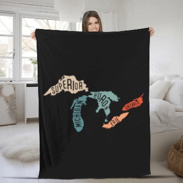 Discover Great lakes USA, Michigan Lake Erie Lake Fleece Blankets