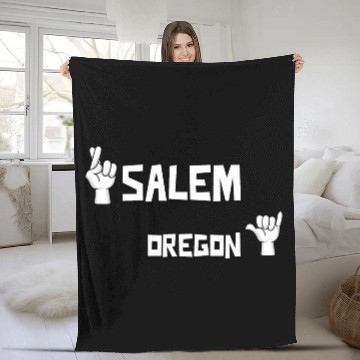 Discover Salem Oregon Fleece Blankets