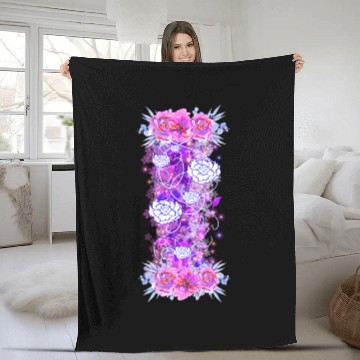 Discover Peony swirl/purple Fleece Blankets