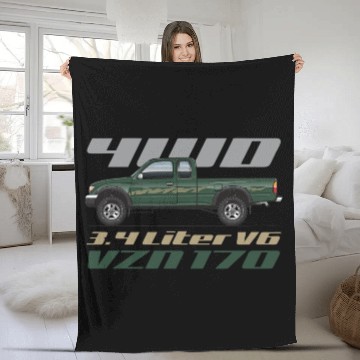 Discover 4WD Evergreen Fleece Blankets