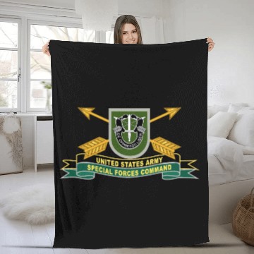 Discover Army US Army Special Forces Command Flash Fleece Blankets