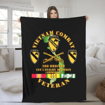 Discover Army Vietnam Combat Cavalry Veteran w Support Brig Fleece Blankets