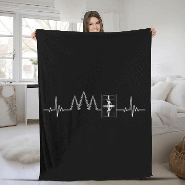 Discover Spruce Tree Heartbeat Design for Black Forest Fans Fleece Blankets