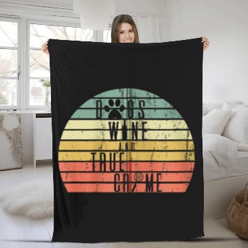 Discover Cool Vintage Dogs Wine and True Crime Retro Sunset Fleece Blankets