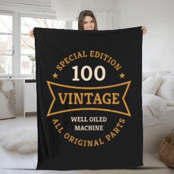 Discover 100 Year Old Born 1923 Vintage 100th Birthday Gift Fleece Blankets