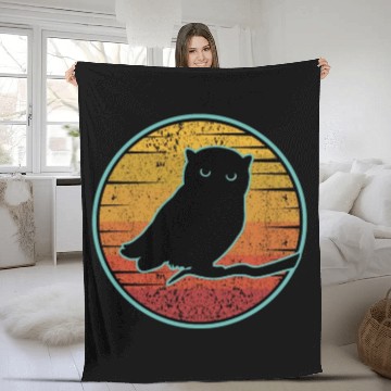 Discover Cute Black Owl Fleece Blankets