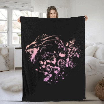 Discover Dragon Flowers - Cream Gradient Fleece Blankets
