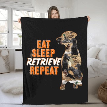 Discover Labrador Retriever Duck Hunting Design Fleece Blankets