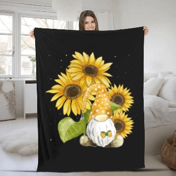 Discover Gnome Sunflower Women Gardening Fleece Blankets