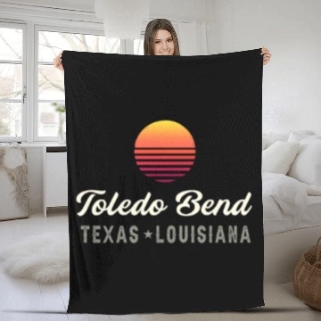 Discover Toledo Bend,TEXAS LOUISIANA Bass Fishing Fleece Blankets