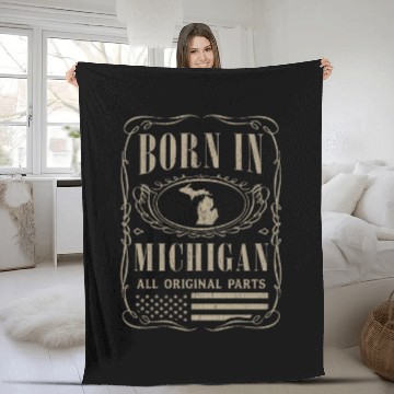 Discover Vintage America US States Born Michigan Fleece Blankets