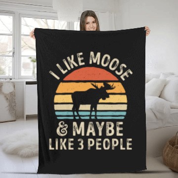Discover I Like Moose and Maybe 3 People Retro Sunset Vinta Fleece Blankets