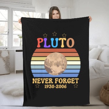 Discover pluto never Forget light Fleece Blankets