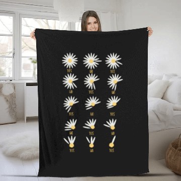 Discover Wish Game Daisy Game Yes No Cute Flower Fleece Blankets