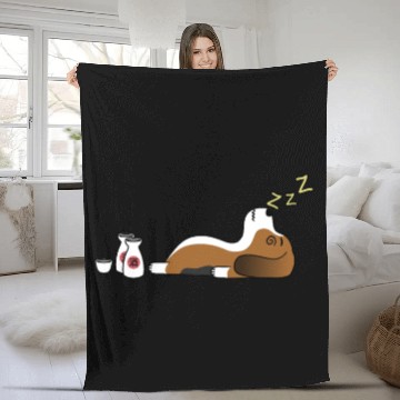 Discover Basset Hound Sake Drunk Fleece Blankets