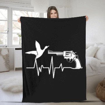 Discover Heartbeat Bird Weapon Gun Hunting Gift for Hunter Fleece Blankets
