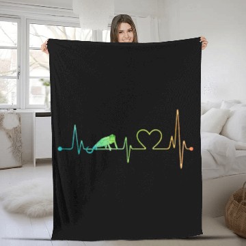 Discover Chameleon Heartbeat Fleece Blankets