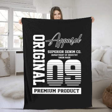 Discover 2009 Vintage Birthday Vintage Gift Retro Fleece Blankets