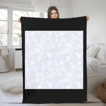 Discover Lilac Snowflakes Pattern Fleece Blankets