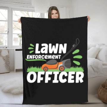 Discover Gardening Plants Gardener lawn mowing Leaf Blower Fleece Blankets