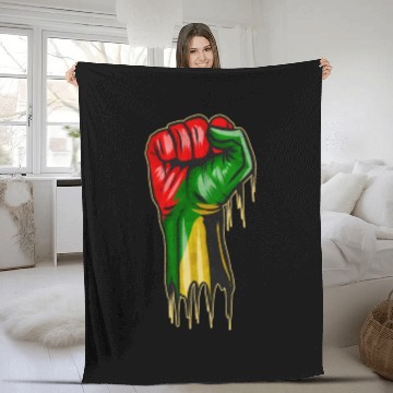Discover Raise your fist - Black history Month Afro Fleece Blankets