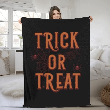 Discover trick or treat spider Fleece Blankets