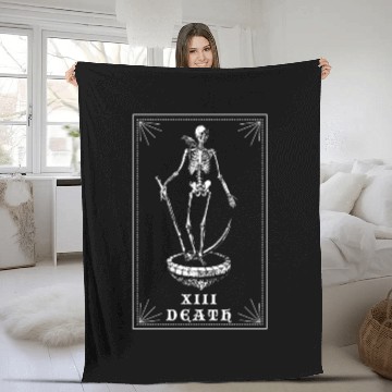 Discover Bone Skeleton Tarot Card Halloween Fleece Blankets