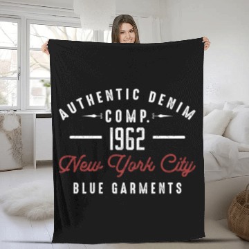 Discover New York City Born In 1962 Vintage Birthday Fleece Blankets