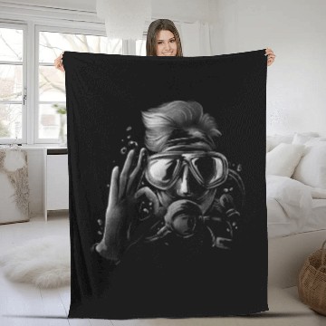 Discover Realistic diver underwater sea diving in ocean Fleece Blankets