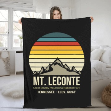 Discover Mt LeConte Great Smoky Mountains Vintage Tennessee Fleece Blankets