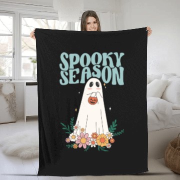 Discover Funny Floral Ghost Halloween Spooky Season Fleece Blankets