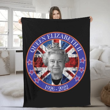 Discover ''queen elizabeth Fleece Blankets rest in peace elizabeth sh