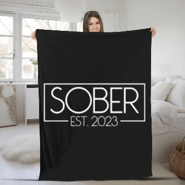 Discover Sober Est. 2023 Staying Sober No Alcohol Addiction Fleece Blankets
