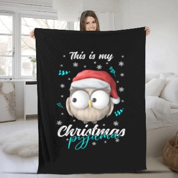 Discover Winter Christmas Pyjama Owl Fleece Blankets