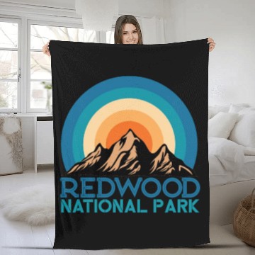 Discover Cool Vintage Retro Redwood National Park Mountain Fleece Blankets