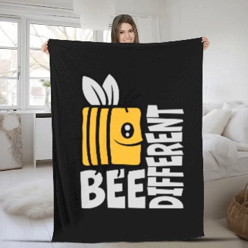 Discover bee different saying quote Fleece Blankets