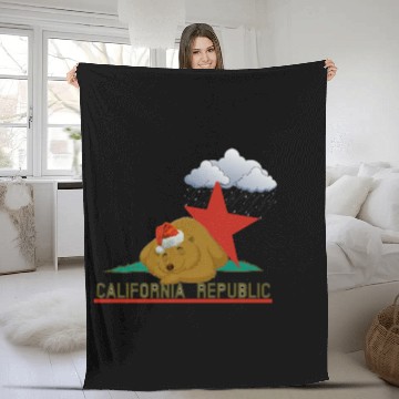 Discover California bear in winter Fleece Blankets
