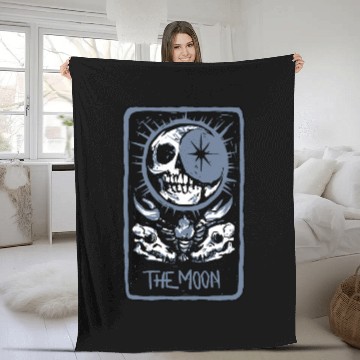 Discover The Moon Skeleton Skull Tarot Card Fleece Blankets