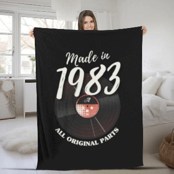 Discover 40 Years Vintage 1983 Retro 40th Birthday Fleece Blankets