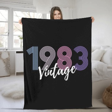 Discover 40 Years Vintage 1983 Retro 40th Birthday Fleece Blankets
