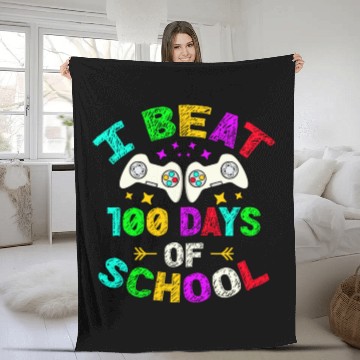 Discover I Beat 100 Days Of School Video Game Player Kid Fleece Blankets