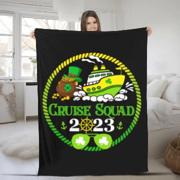Discover Family Cruise Squad 2023 St Patricks Cruise Fleece Blankets