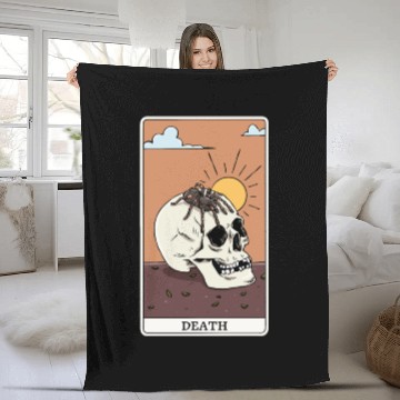Discover Spider Tarantula Tarot Card "Death" for a Tarot Fleece Blankets