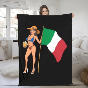 Discover Hot Fan Girl Italy Fleece Blankets