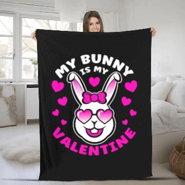 Discover MY BUNNY IS MY VALENTINE Pink Sunglasses Fleece Blankets