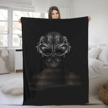 Discover Fantasy portrait of an extraterrestrial being Fleece Blankets