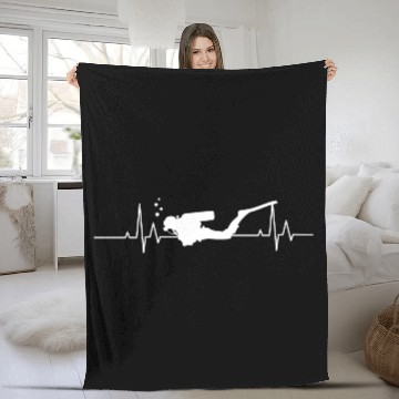 Discover Scuba Diving Heartbeat Deep Sea Diving Fleece Blankets